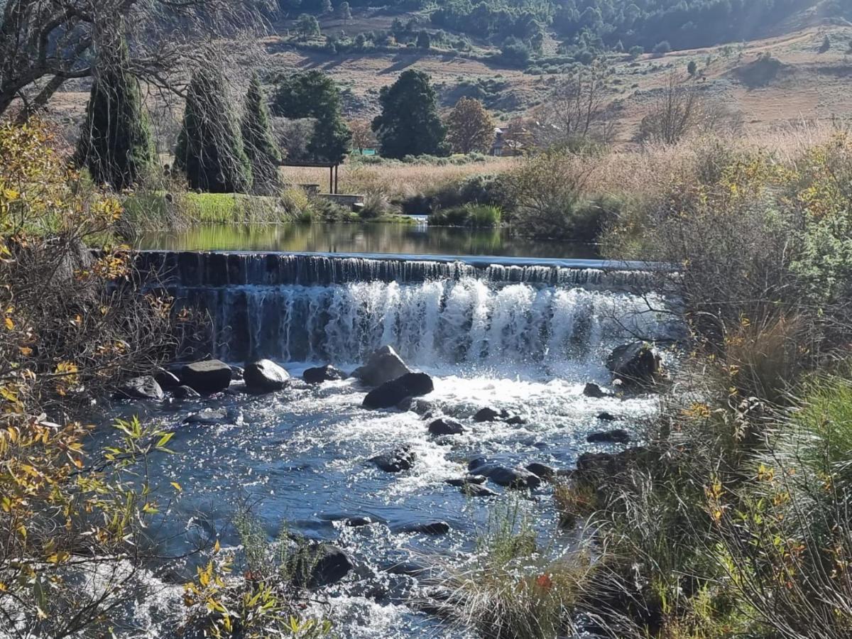 Walkersons Trout And Nature Haven Dullstroom Eksteriør billede
